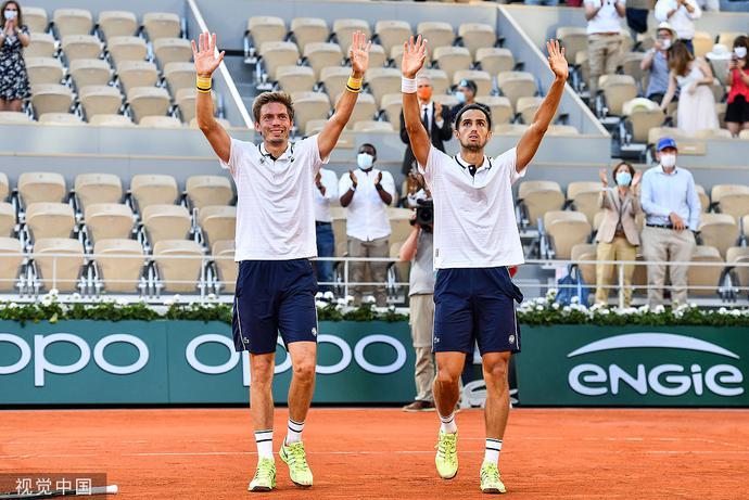  科里亚红土称雄，布宜诺斯艾利斯站本土夺冠