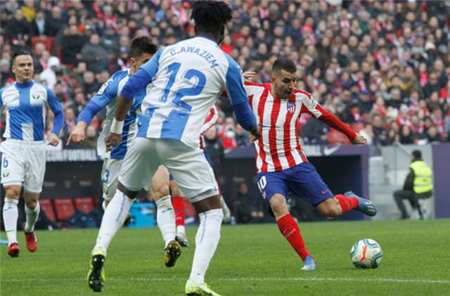  马德里竞技顽强逼平领头羊，展现铁血精神  