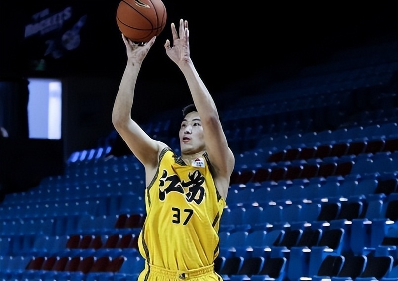  篮球青训体系改革，基层教练员培训启动