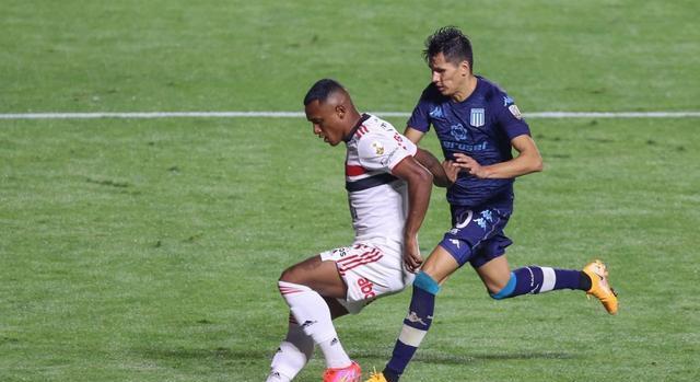  南美解放者杯八强战激烈胶着