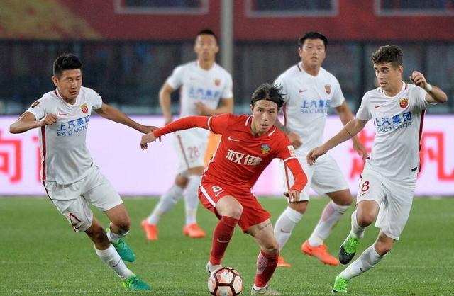  足协新政初显成效，年轻阵容崭露头角