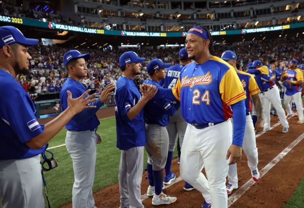  辛纳发球火力全开，蒙特利尔站斩获生涯首冠